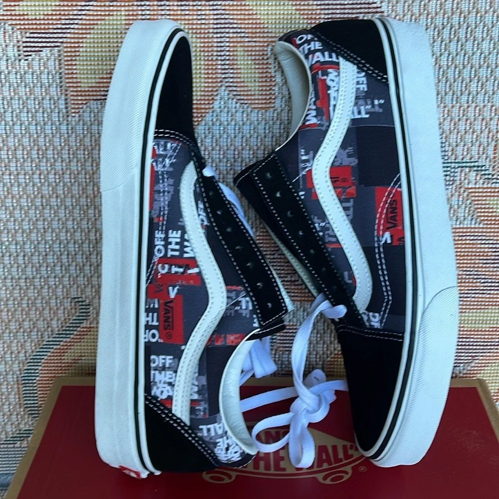 Vans WMNS Old Skool
(Packing Tape) Black/Red/
VN0A4U3BWZ4
Sneakers - Picture 10 of 16